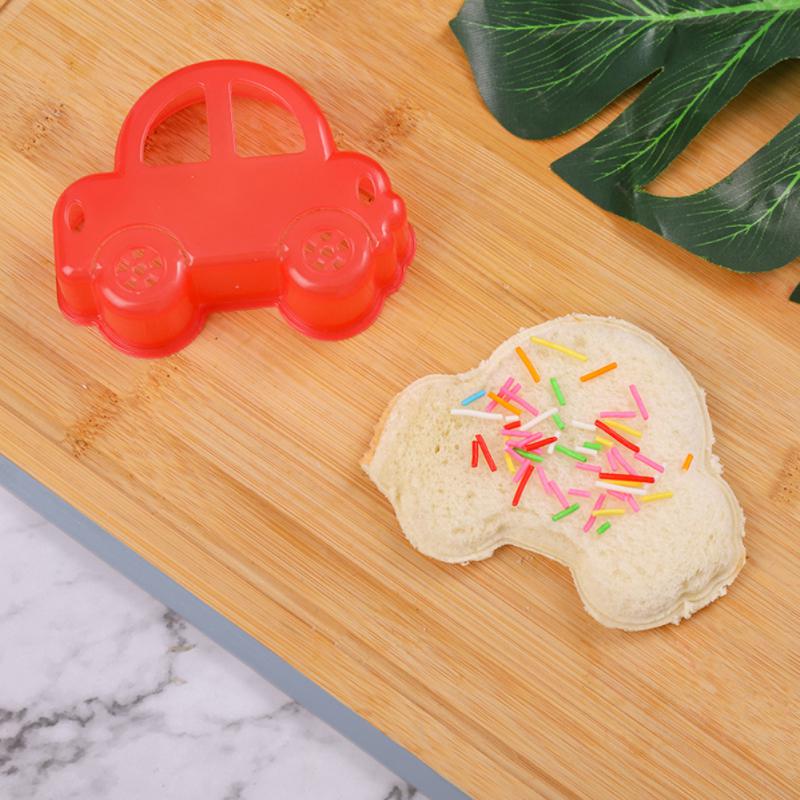 Cortador de sándwich Mini oso de dibujos animados ardilla mar perro pan cuchillo sándwich cortador sellador cocina DIY niños Bento almuerzo molde para hornear