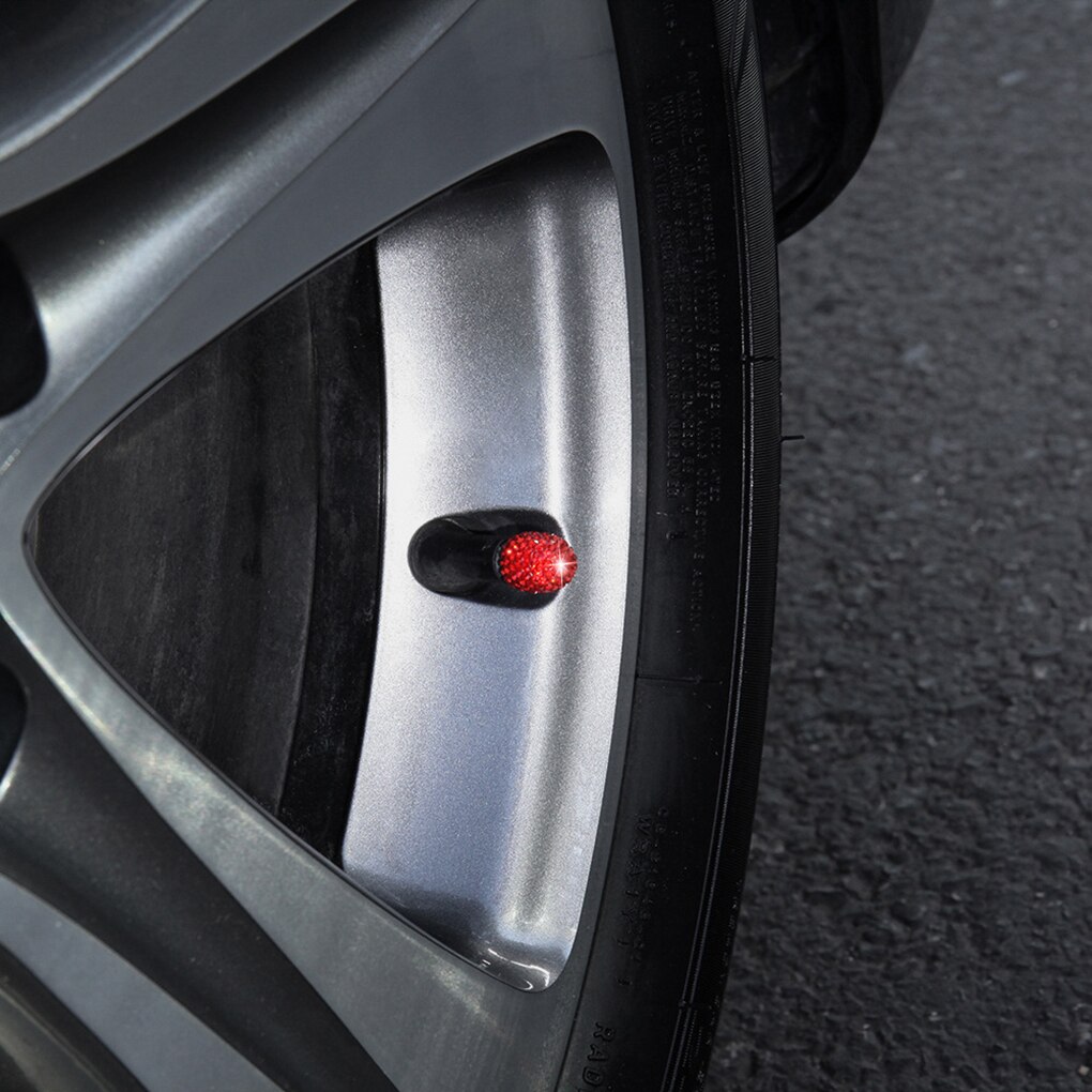 4 stk / sett rhinestone innebygd modifisert ventilkjernedeksel universell motorsykler auto ventil skruehett tilbehør
