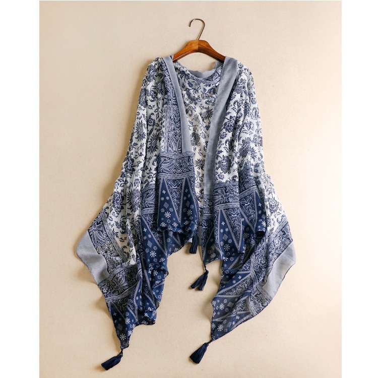 Qa1095 blauwe en witte porseleinen poncho's met kwastjes voor dames, sjaals voor op reis