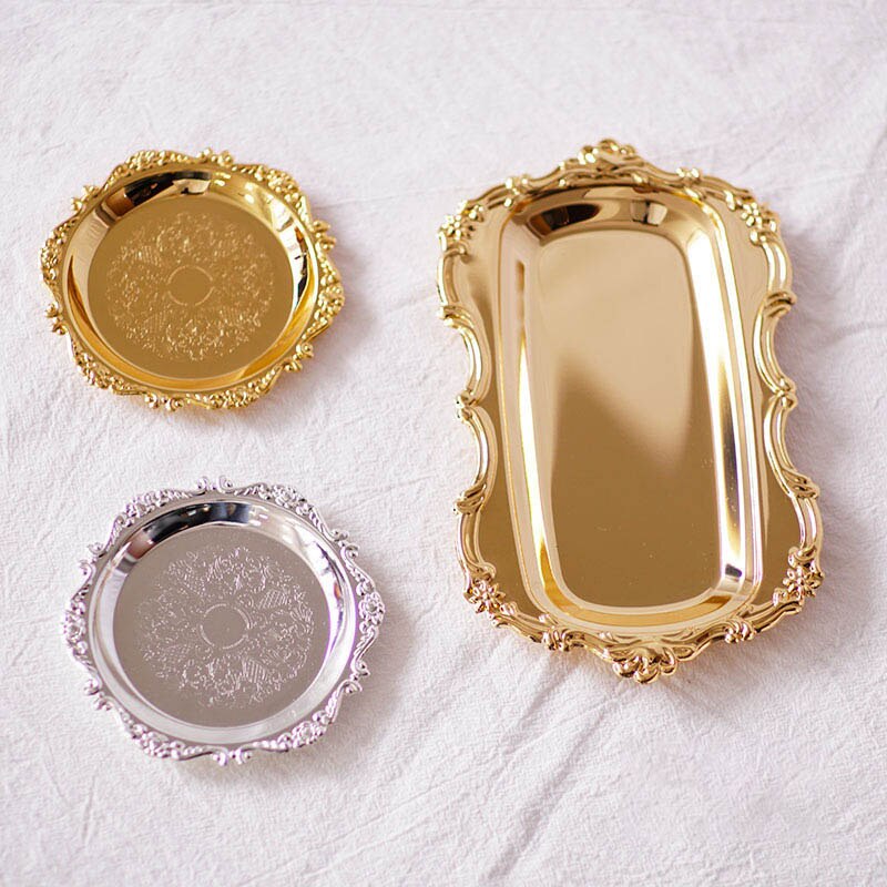 1Pcs Leuk Cadeau Metalen Keuken Benodigdheden Cake Tray Ronde Vorm Diner Platen Goud/Zilver Multi Purpose Europese Stijl