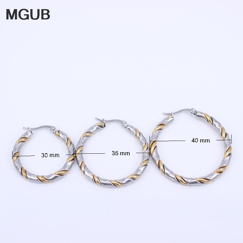 gold color hoop earring 30mm35mm40mm outer diameter and 4mm thick Simple women wear every day LH679