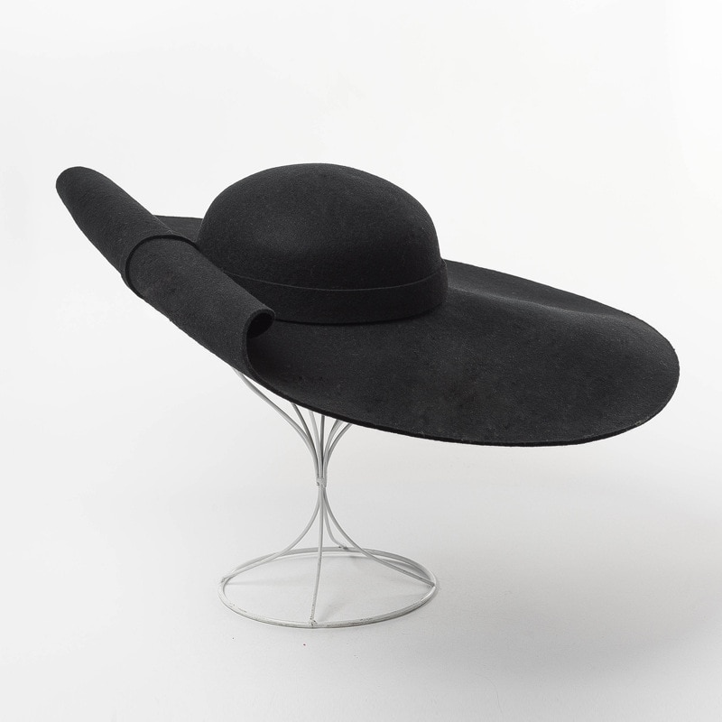 Otoño Invierno, sombrero de lana de mujer grande prensado, sombrero de fieltro de gran tamaño, sombrero redondo de ala ancha para mujer, sombreros negros tocados