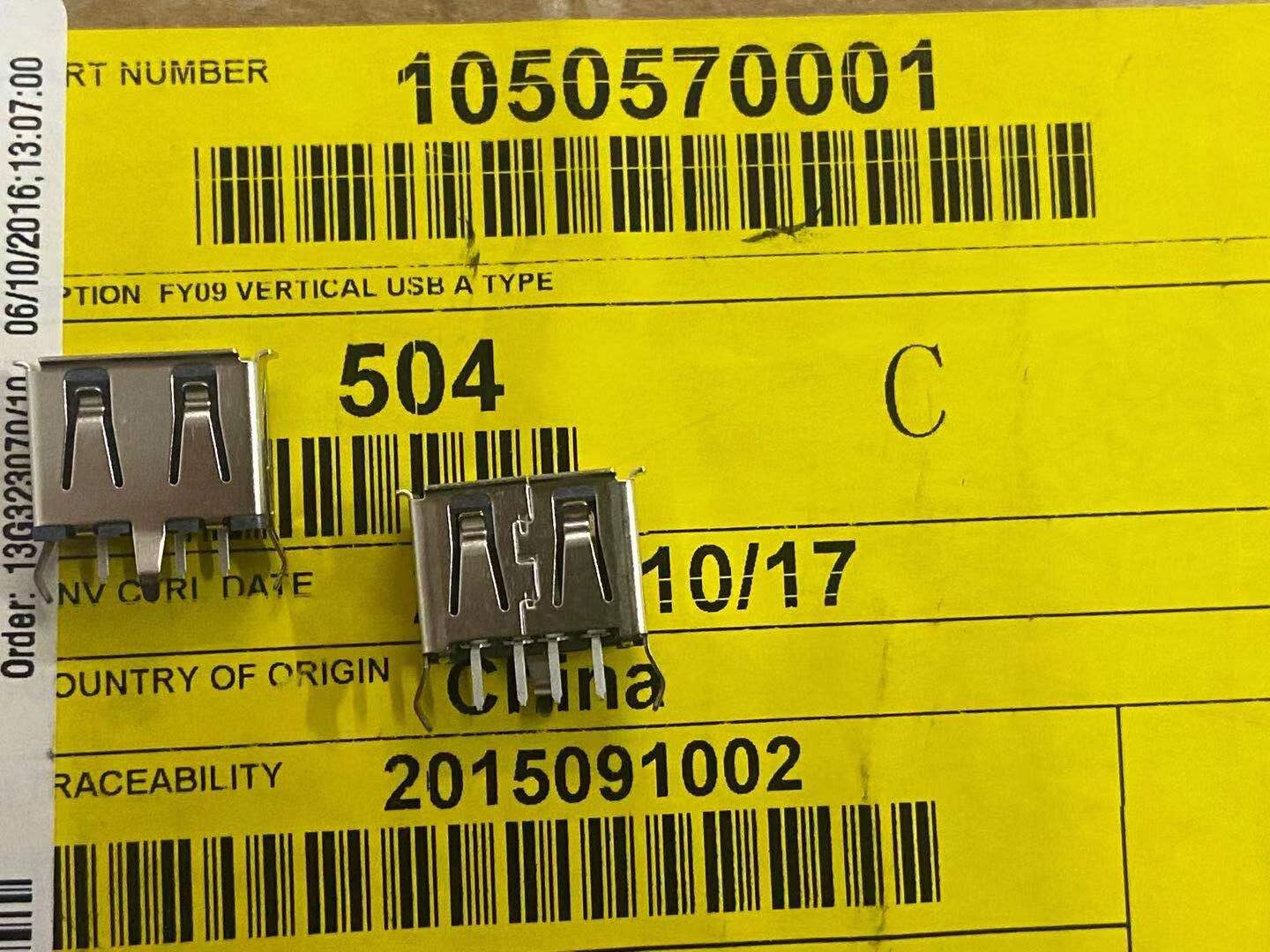 1PCS Original molex USB-A4 female seat 2.0 USB through hole vertical vertical 4Pin 105057-0001 1050570001