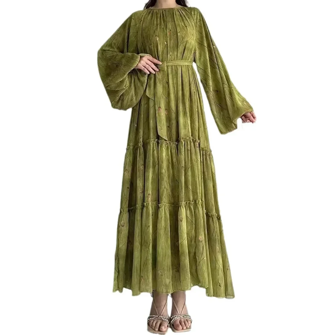 Moslim Gewaad Voor Vrouwen In Dubai, Saudi-Arabië. Marokkaanse Abaya, Modieuze Chiffon Gordel Gewaad, Modieuze En Elegante Jurk.