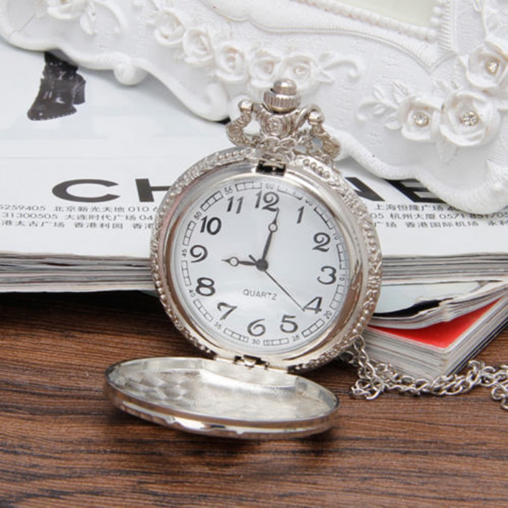 Women men pocket watch Vintage Steam Train Antique Chain Unisex Quartz Locomotive Pendant Pocket Necklace Watch Top