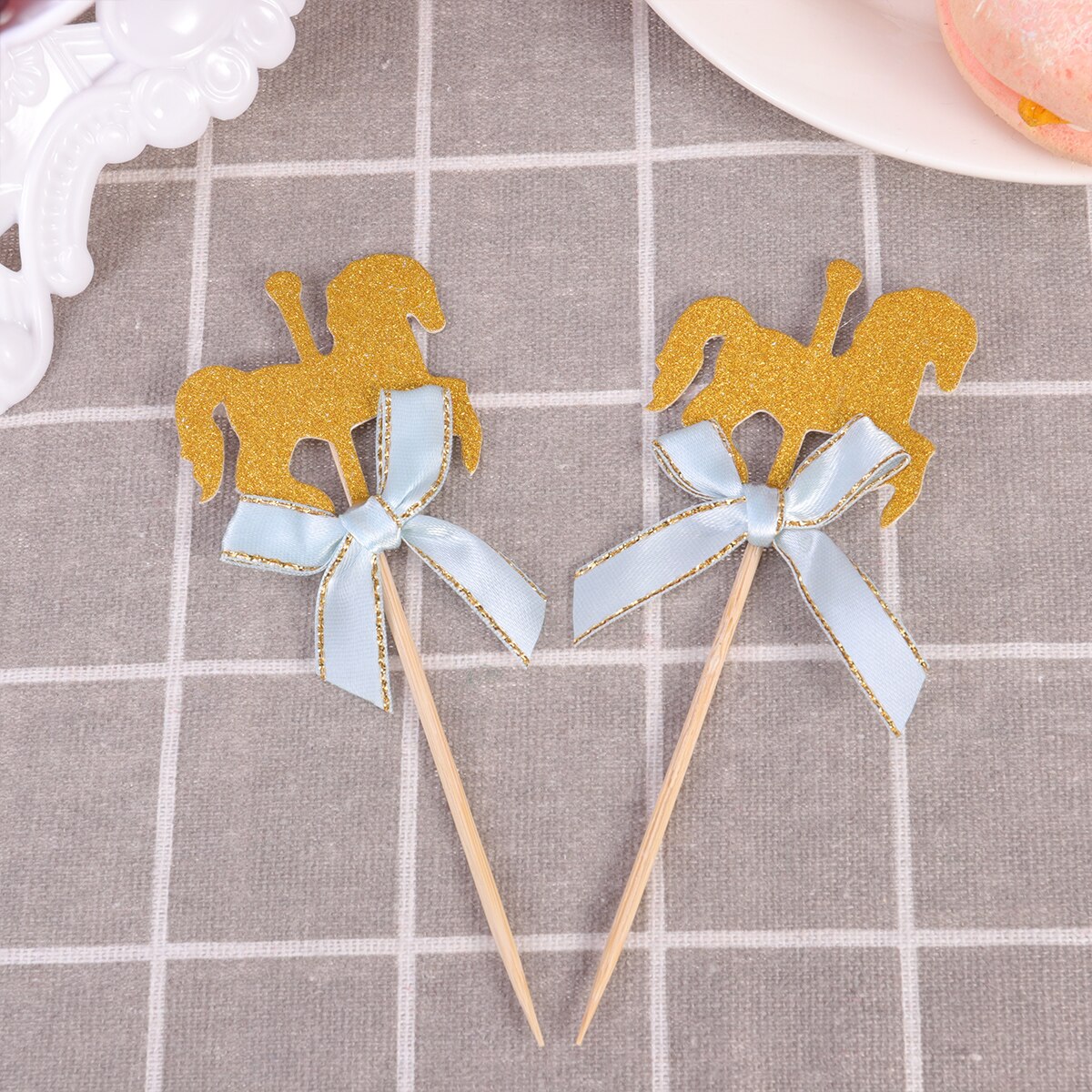 20Pcs Lovely Carousel Shape Cake Toppers Delicate Cupcake Dessert Toppers Party Bithday Decoration (Blue Bowknot)
