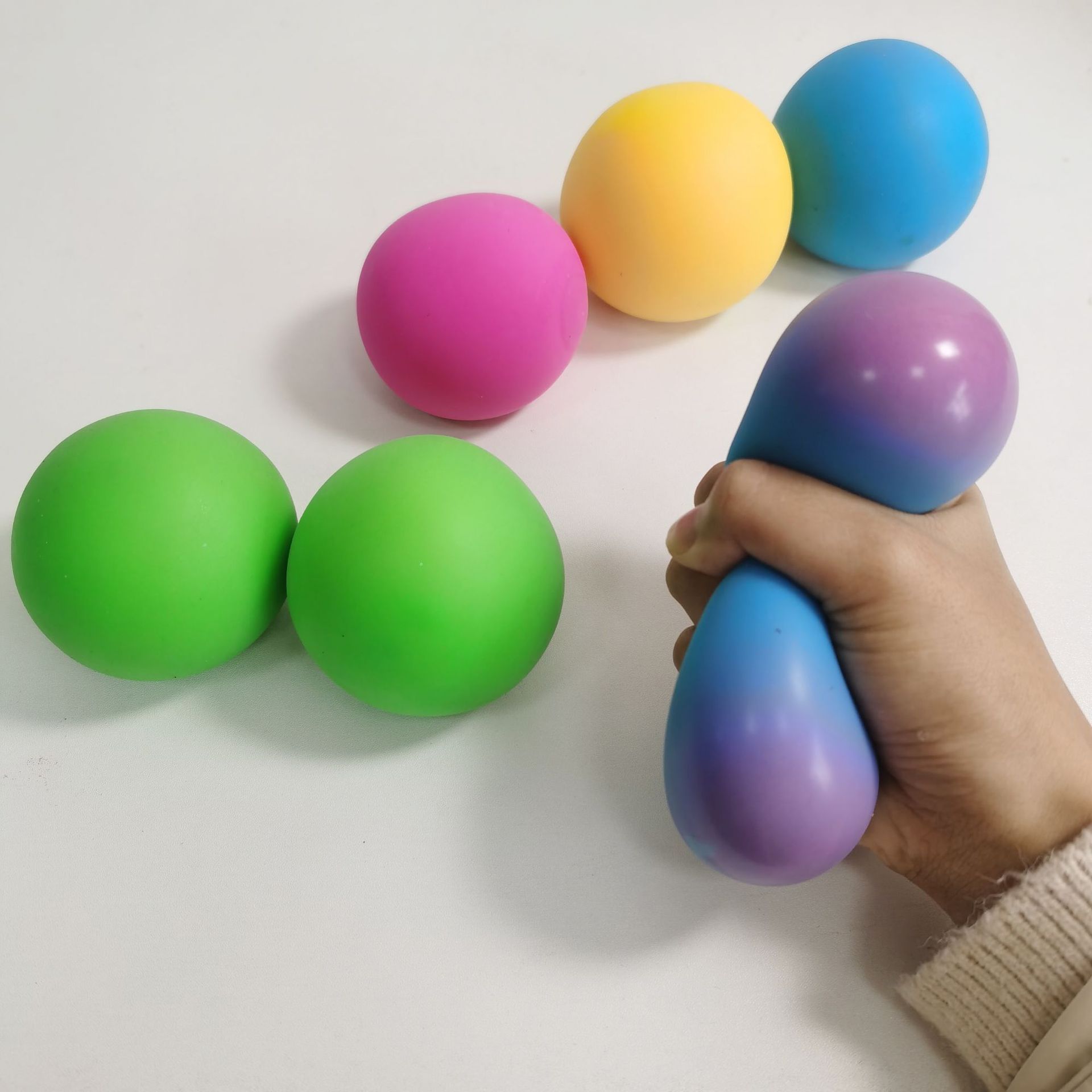 Vent Ball Soft Color Vent Ball EVA Stretch Extrusion Color Ball Toy Squeezable Stress Stress Relief Ball