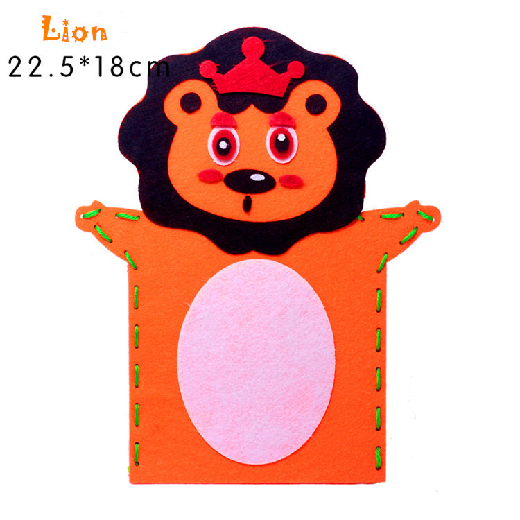 Børn gør-det-selv ikke-vævet tegneserie hånddukke håndlavet dyr hånddukke gør-det-selv materiale pakke tegneserie sylegetøj håndværkslegetøj: Løve