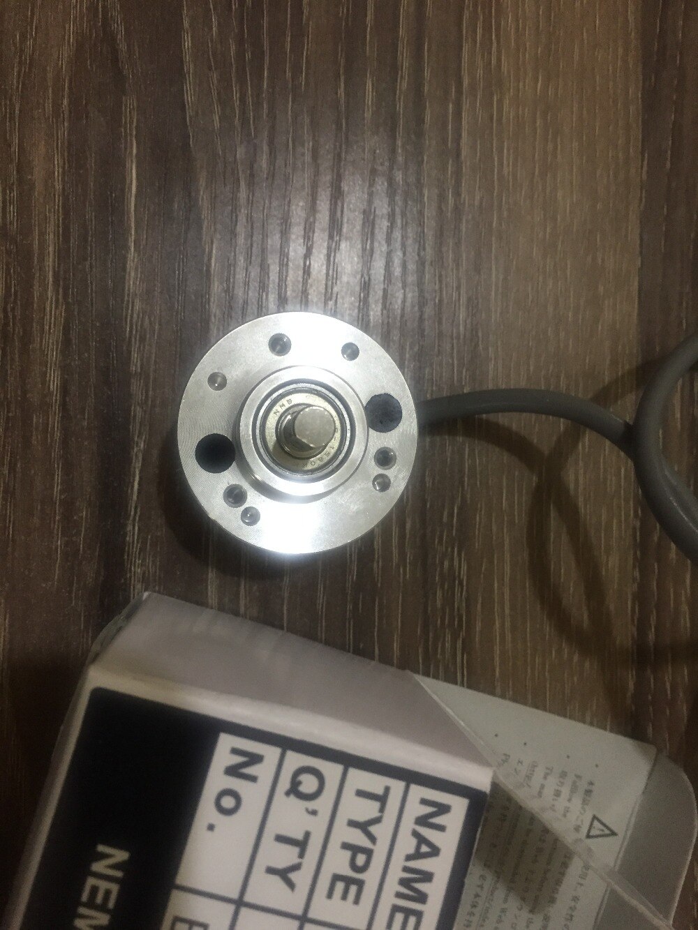 NE MI CON dans le contrôle de l'encodeur OVW2-36-2MHC de stabilité des performances d'impulsions 3600 pules 10.8-26.4V