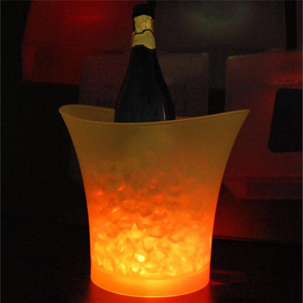 Multicolor 5L Waterproof Plastic LED Ice Bucket Color Bars Nightclubs LED Light Up Champagne Beer Bucket Bars Night Party: YELLOW