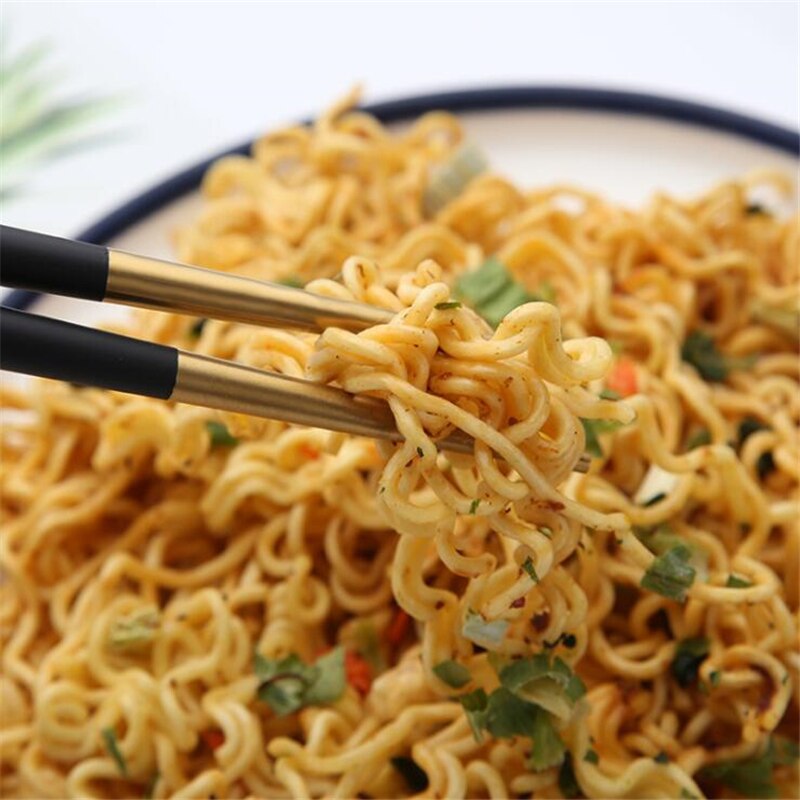 1 par lyxiga 304 rostfria ätpinnar titan guld ros sushi hashi färgglada kinesiska japanska ätpinnar