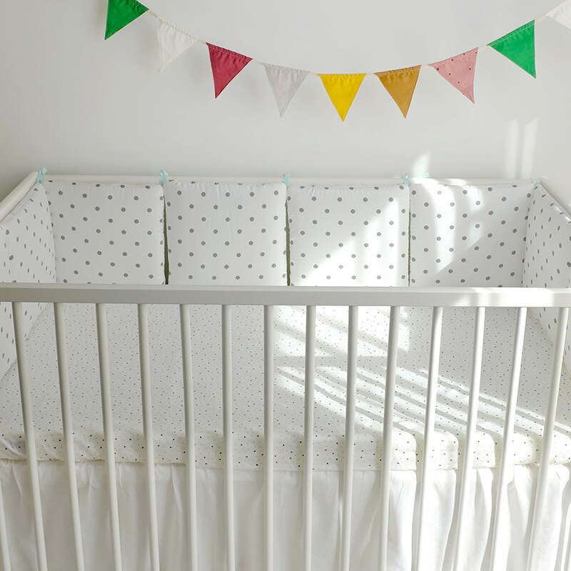 Baby Zimmer Dekor 6 stücke Stoßstangen einstellen Schutz Gedruckt Ebene Zoo Kissen Für Neugeborene in sterben Krippe Dinge Für Baby 30*30cm Bett Stoßfänger