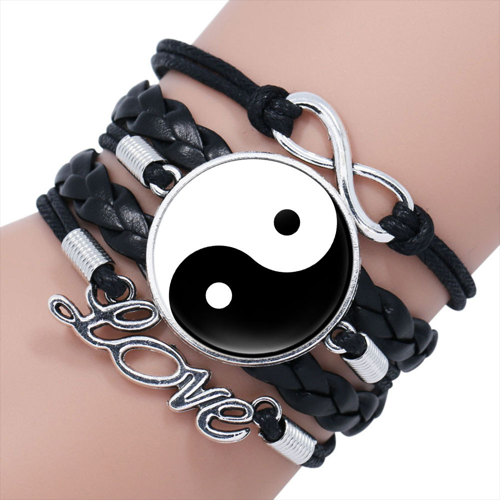 Tai Chi Decor PU Bracelet Yin-Yang Tai Ji Multi-Layer Alloy Wrist Jewelry Knitting Rope Adjustable Length for Men Women AUG889: Donker Goud