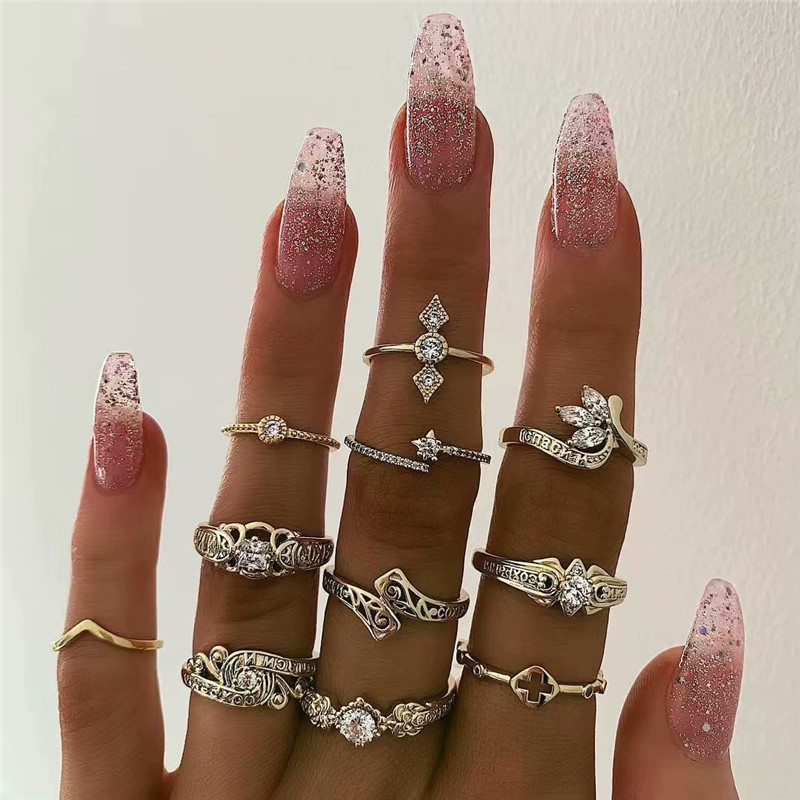 LETAPI Vintage Crystal Flower Ringen Voor Vrouwen Retro Geometrische Goud Kleur Knuckle Ring Set Statement Sieraden