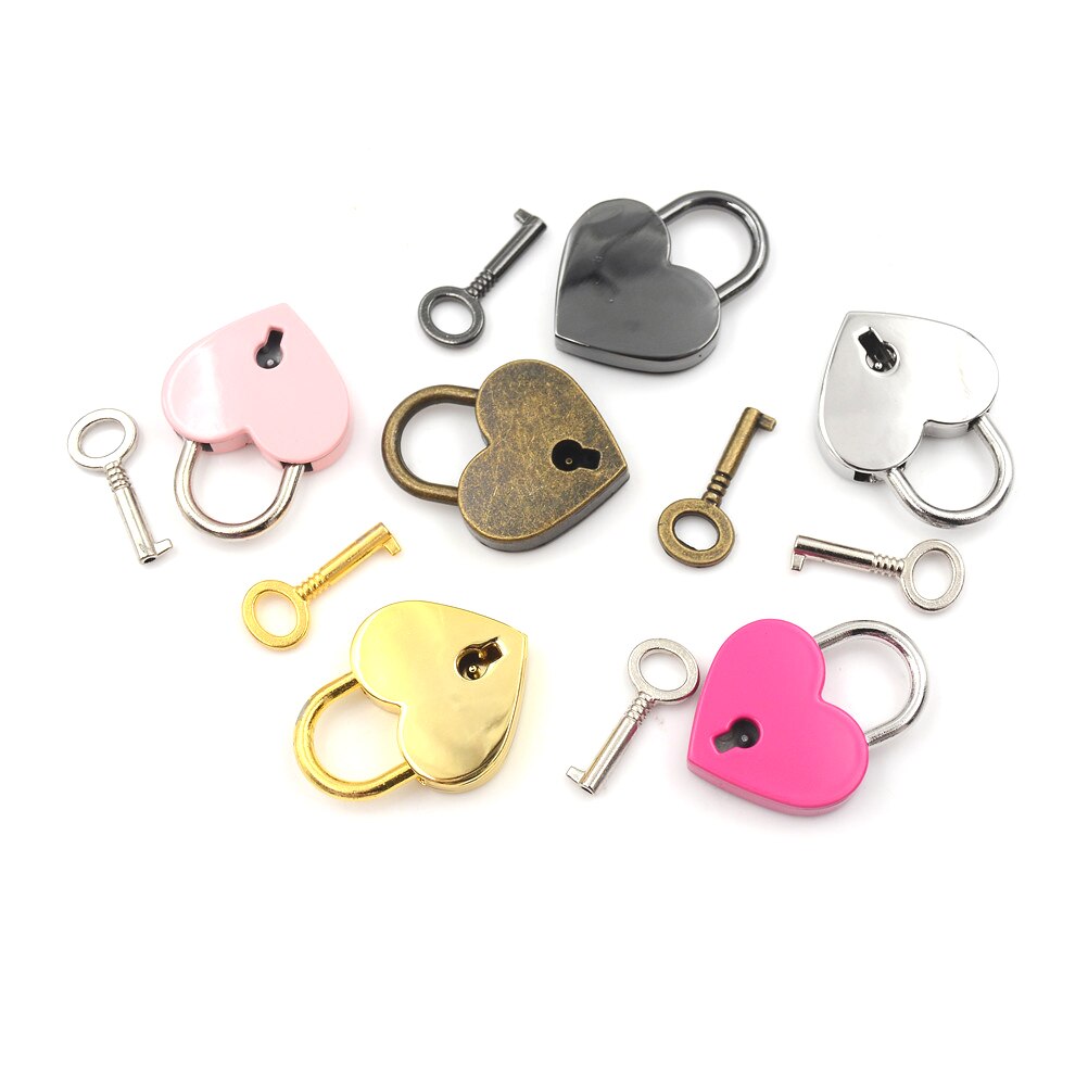 Mini Hangslot Liefde Hartvorm Hangslot Tiny Bagage Tas Case Met Sleutels Zinklegering Koffer Locker Hardware Set