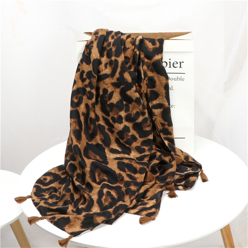 2022 kvinder mærke leopard prikker kvast viskose sjal tørklæde dame print blød varme omslag pashminas sjaal muslim hijab snood