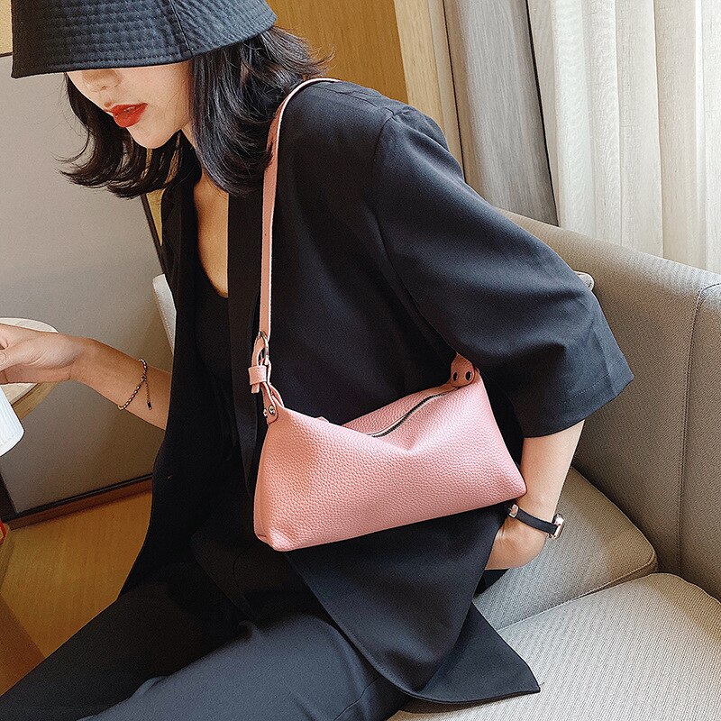 Retro dam axelväska populär trendig enkel designr dam handväska dam solid hobos tygväska med mjukt fodral: Rosa