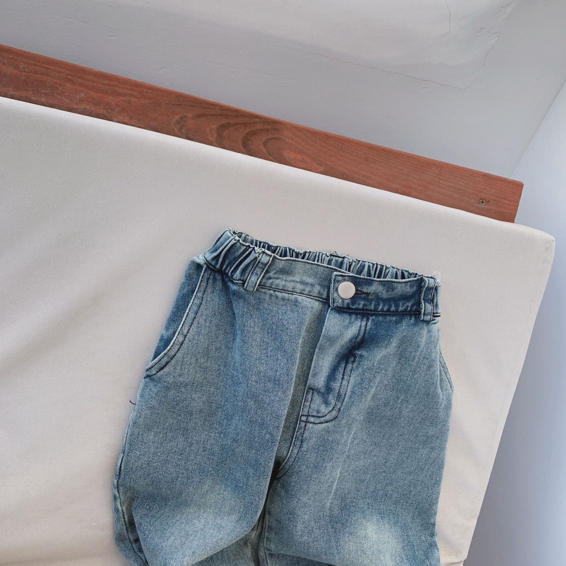 Ragazzi di autunno di modo di colore di contrasto allentato dei jeans di stile Coreano nuovo arrivo di stile di hip hop pantaloni in denim