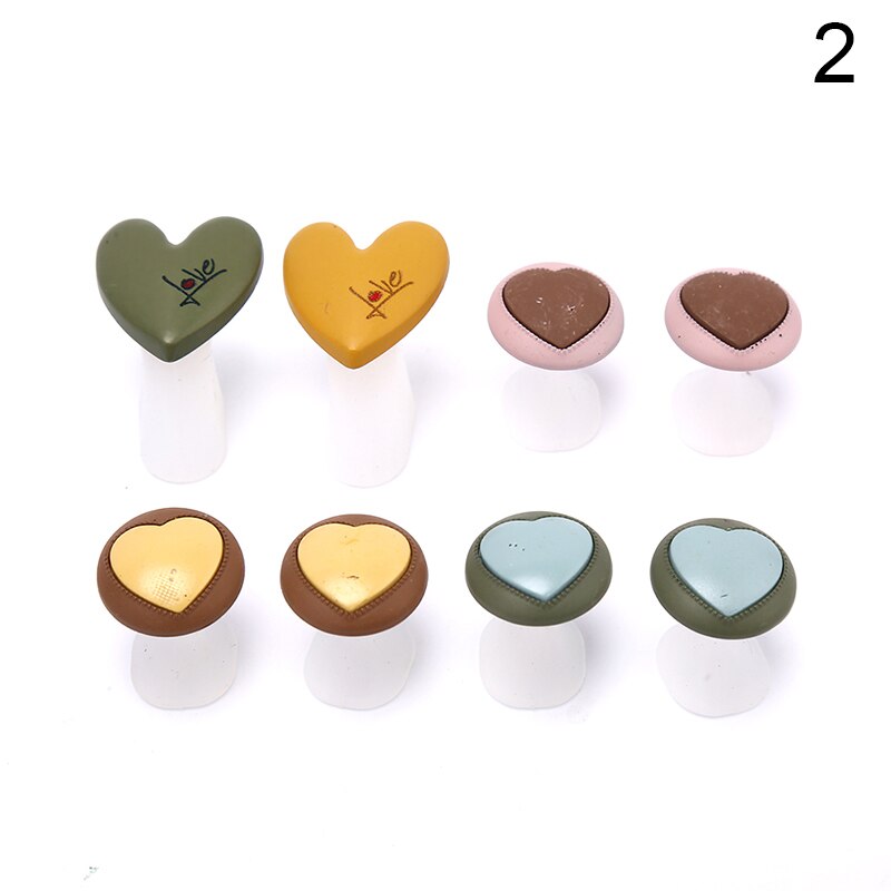 8Pcs/Set Soft Silicone Flower Heart Toe Separator Foot Finger Divider Form Manicure Pedicure Care Nail Art Tool Holder Accessory: Light Green