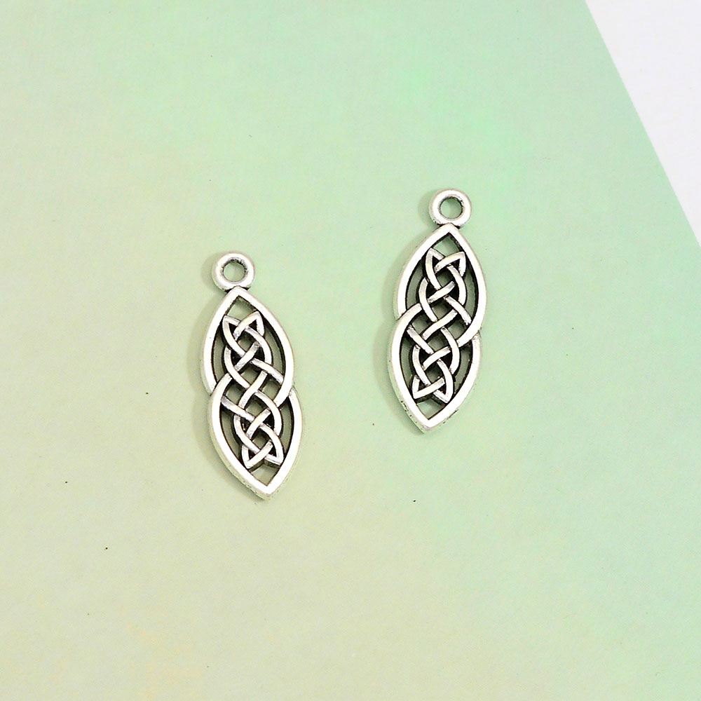 12/20pz Misto Amuleti di Protezione Celtica Pendenti e Ciondoli Wiccan Nodo della Strega Stregoneria Irlandese Pendenti Fai Da Te Orecchino Creazione di Gioielli Forniture