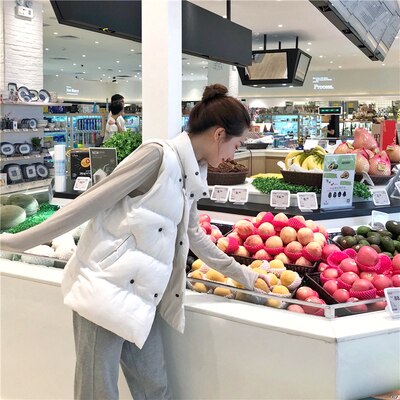 Vrouwen Winter Mouwloze Vesten 3 Kleuren Herfst Bedekt Knop Casual Warm Uitloper Jas Zwart Wit Vrouwelijke Vest: Fashion White