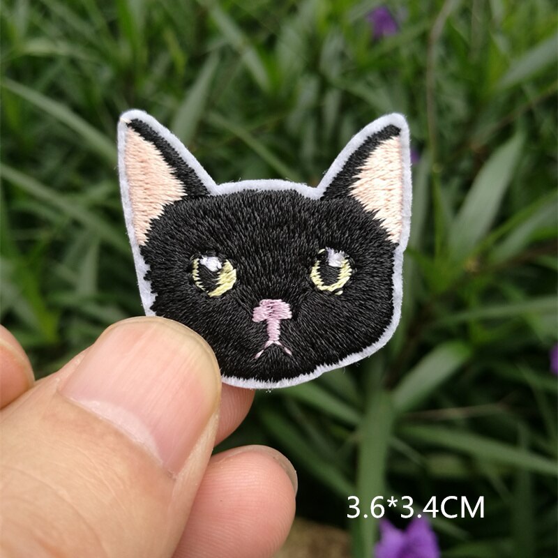 Computer embroidered badge cute little cat animal head embroidered cloth sticker decorative patch sticker: 12