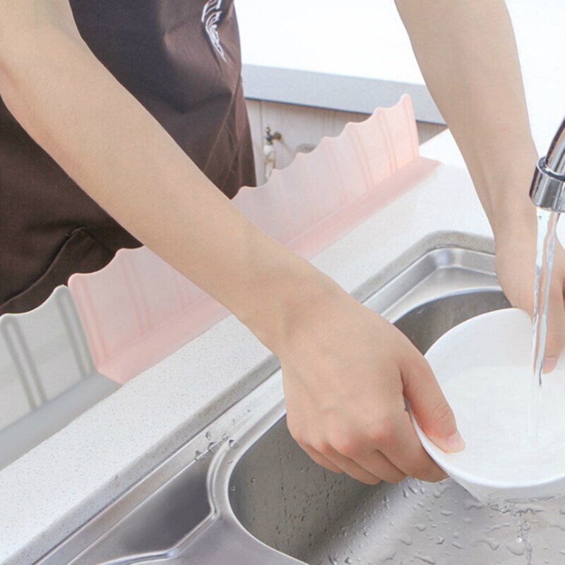 1pc Silicone Suction Cup Pool Baffle Kitchen Accessories Household Sink Splash-proof Water Tank Flap Tool