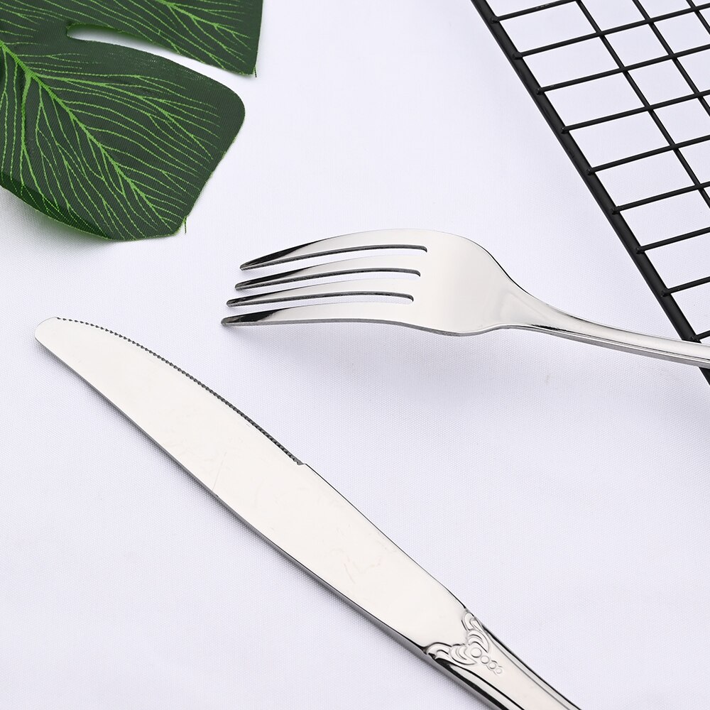 5Pcs Luxury Silver Western Dinnerware Set Stainless Steel Flatware Cutlery Set Home Fork Knife Spoon Tableware Silverware Set
