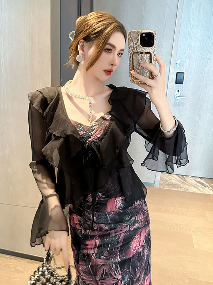 Camisa curta de chiffon elegante feminina, cardigã preto, blusas de manga flare, com renda, casaco feminino fino, férias de praia, moda doce