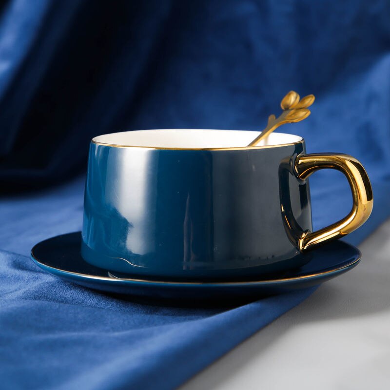 Pair of ceramic coffee cups and saucers, set of single european mugs, cups with spoons and lids, espresso cups, espresso cups, tazas: B