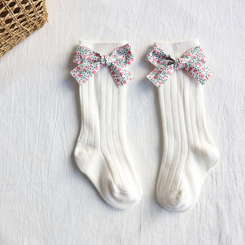 Chaussettes à fleurs pour bébés filles de 0 à 5 ans, longues et hautes, avec rayures en coton doux, Style princesse: White / 3-5Years(L)