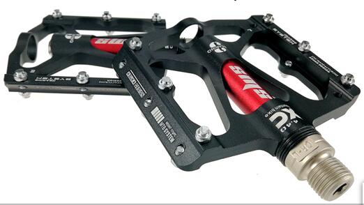 Fiets Pedaal Aluminium Mountainbike Pedaal MTB Road Fietsen Sealed 3 Lagers Pedalen voor BMX Ultralichte Fiets onderdelen: Black