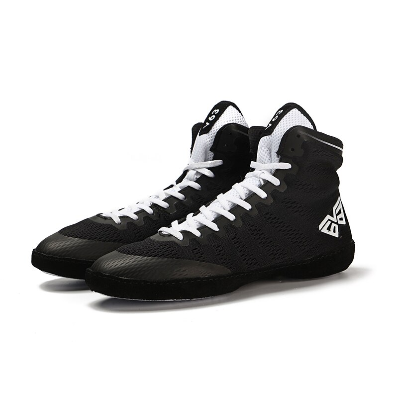 Bradn Men Breathable Wrestling Shoes Spring Summer Breathable Flighting Wrestling Trainers Sneakers Men Boxing Shoes: Black / 6.5