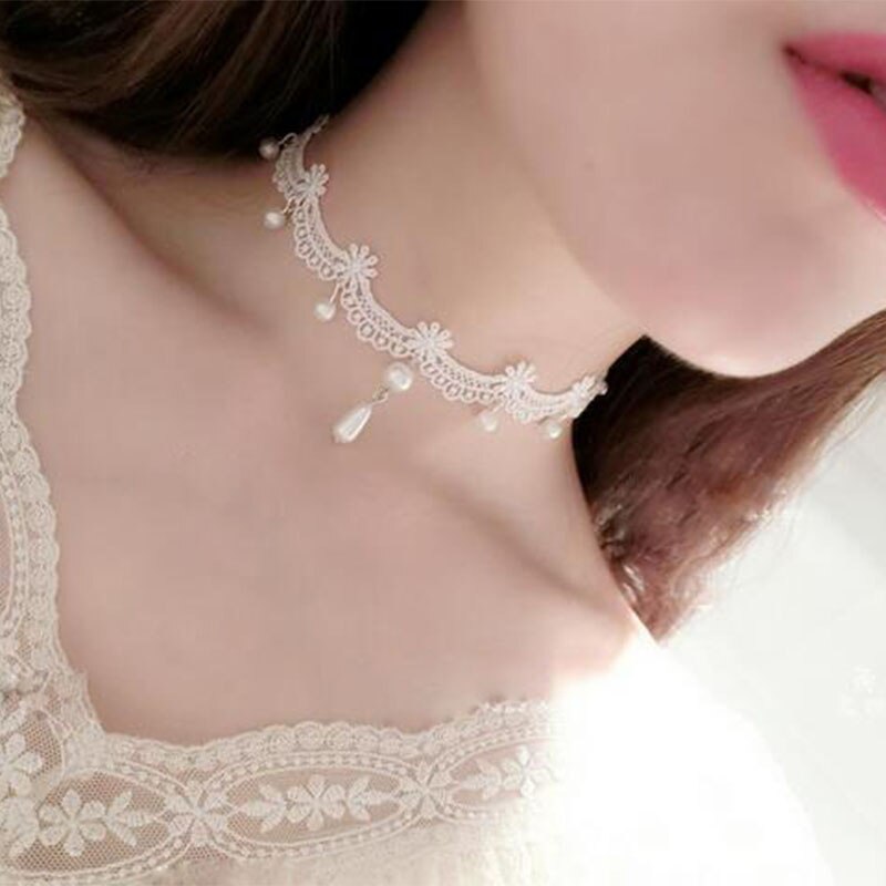 gotisch Klassische Charme Weißen Kragen Frauen Spitze Kragen Handgemachten Partei Samt Spitze Jahrgang Halsband Halskette Für Frauen Kragen: C347