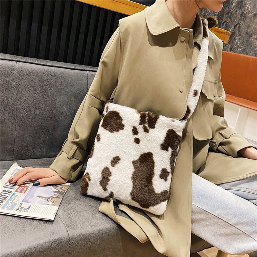 Leopard Print Crossbody Bags For Women Autumn Winter Plush Soft Shoulder Messenger Bags Ladies Fluffy Handbag And Purse: brown cow2