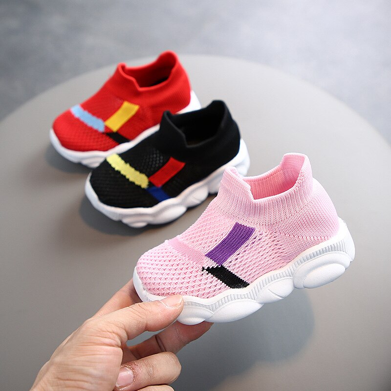 Størrelse 22-26 børn åndbare strømpesko drenge skridsikre bløde sneakers piger slidstærke sneakers baby casual småbørnssko