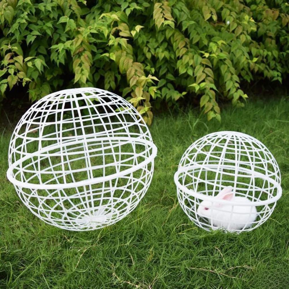 Ball Shaped Movable Chicken House Rollable Poultry Enclosure Round Hutch Plastic Chicken Rolling Cage for Chicks Rabbits Birds