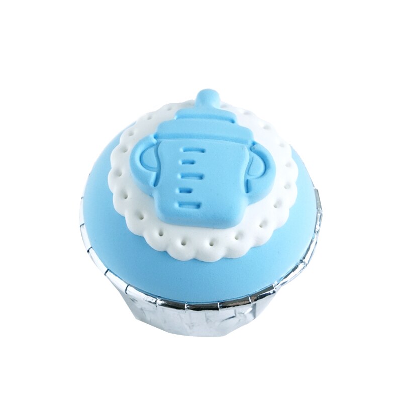 Fondo de simulación de fondant pastel azul cielo cupcake adorno de de cumpleaños para niños