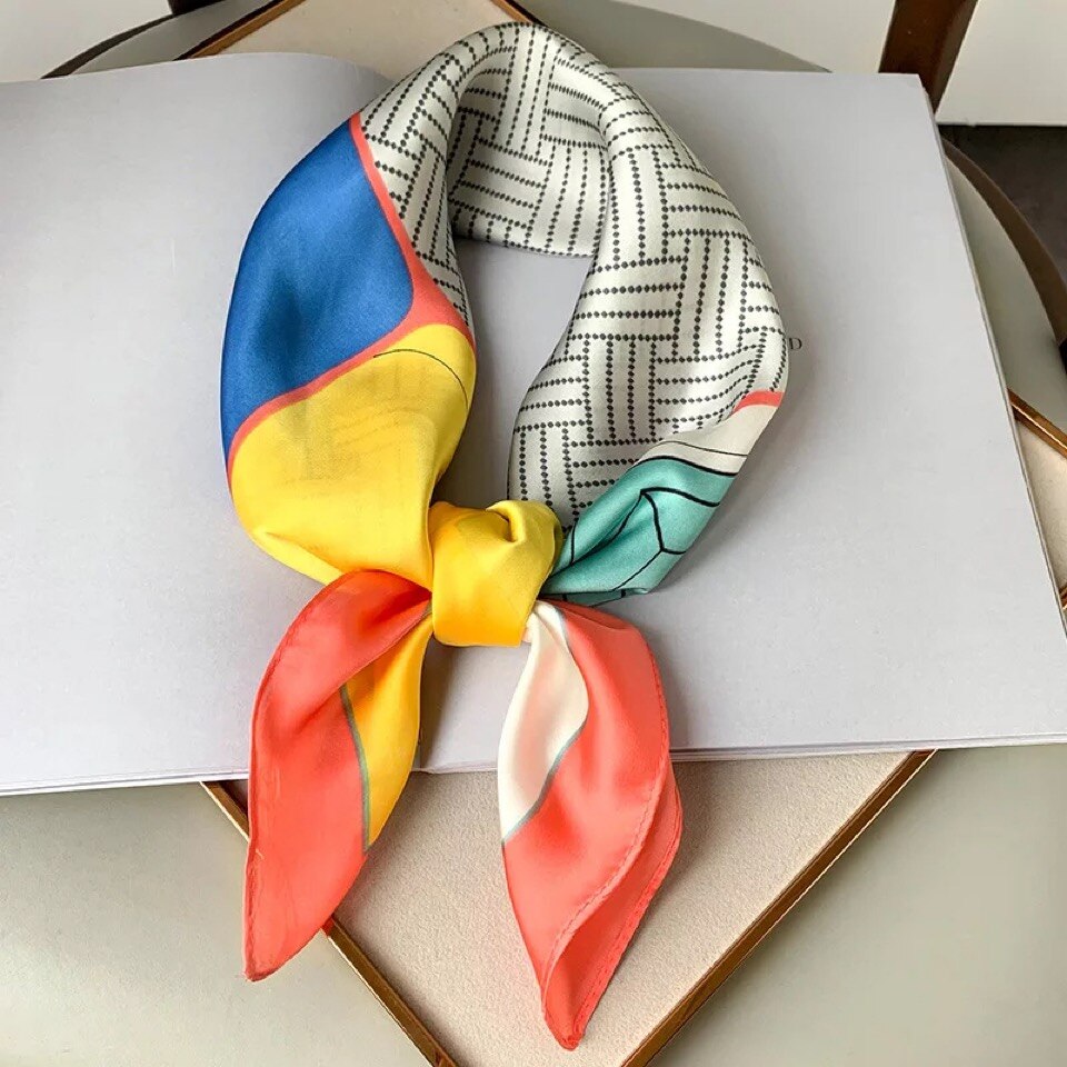 Silke satin hår tørklæde til kvinder tørklæde print bandana hoved tørklæder 70*70cm små sjaler hals tørklæder til damer: 2