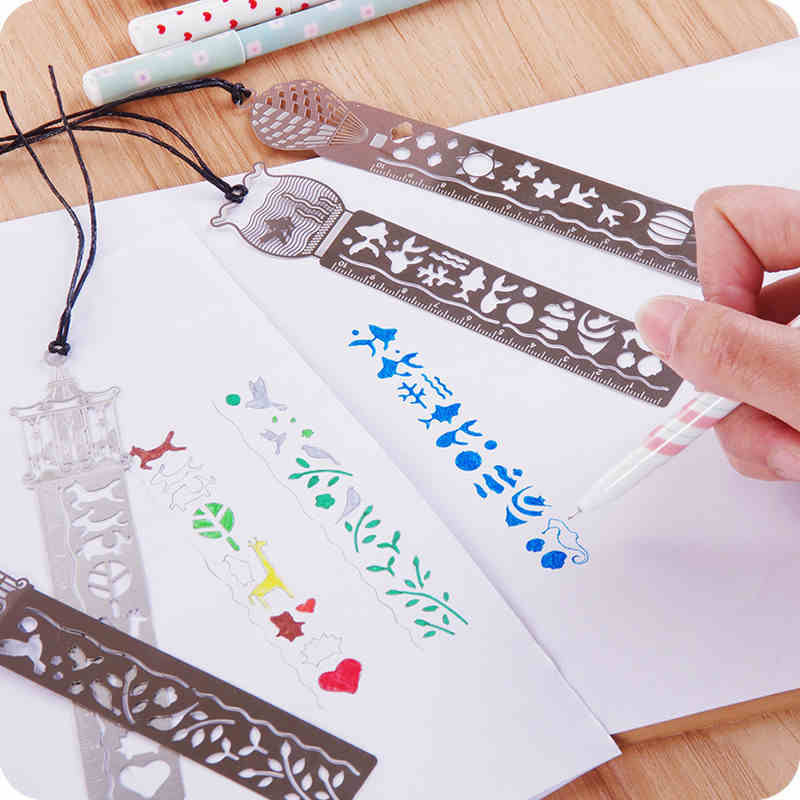 1 PC 4 Stil Wählen Nette Kawaii Kreative Pferd VogelkäFeige Hohl Metall Lesezeichen Lineal Für freundlicher Schüler Schule Liefert