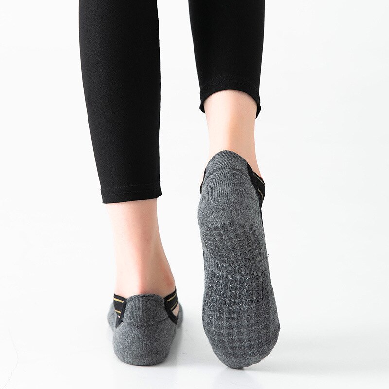 Calcetines de Yoga antideslizantes para mujer, medias de vendaje de algodón con empuñaduras y correas perfectas para Pilates, Barre puro, Ballet, baile, descalzos, entrenamiento