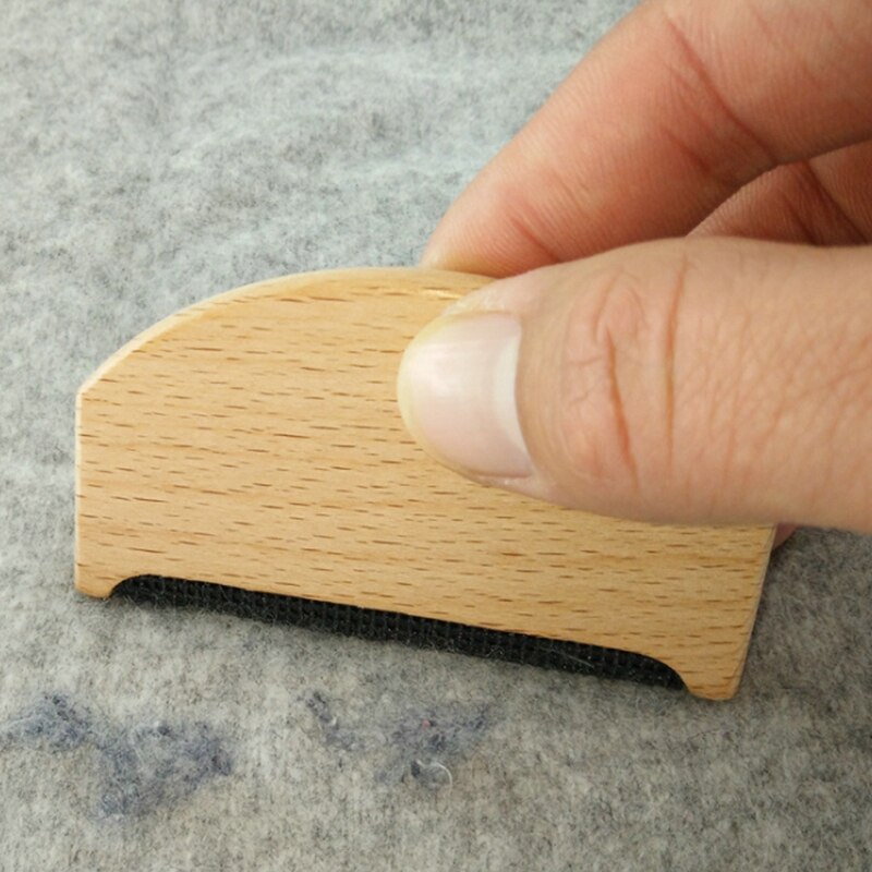 Portable Wooden Tray Hair Comb Cashmere Sweater Hair Remover Hair Ball Trimmer Wooden Clothes Ball Remover