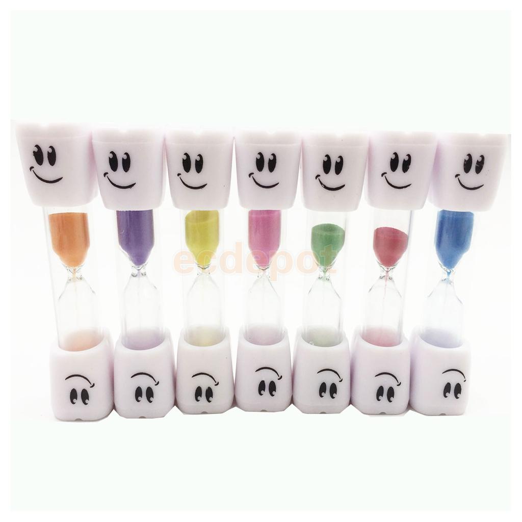 MagiDeal Glass Sand Toothbrush Timer Hourglass Kids Lovely Smile Sand Clock Timer 3 Minutes Xmas