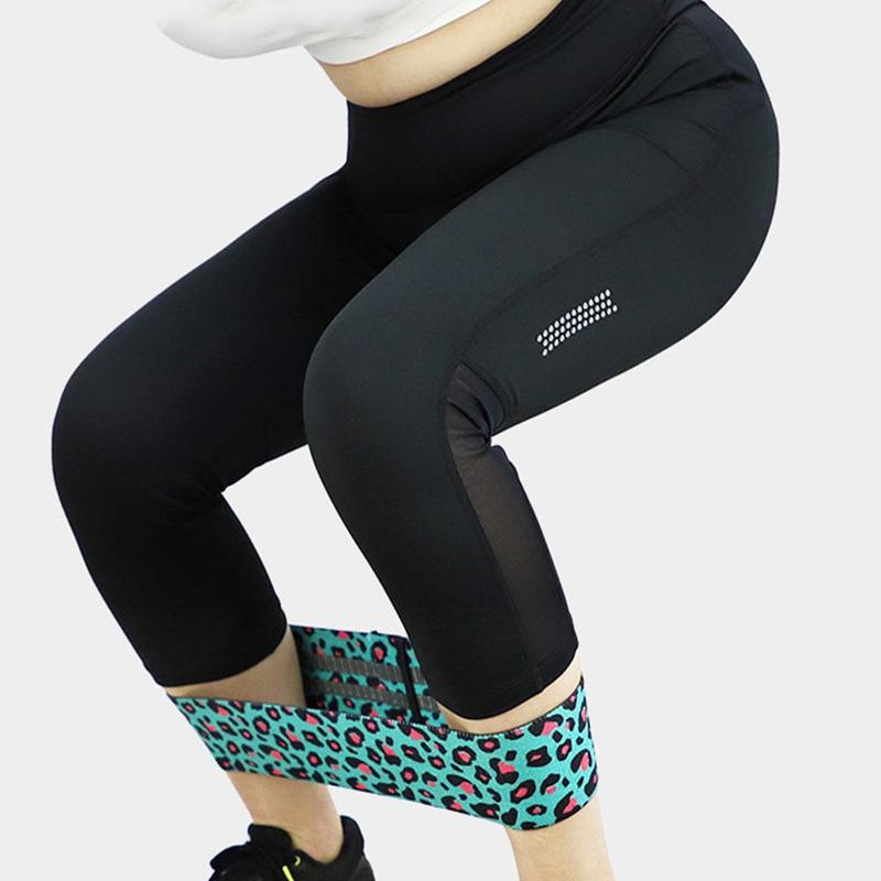 Bandes de résistance de hanche de léopard imprimées bandes élastiques d'exercice de jambe de butin pour le Yoga de forme physique étirant l'équipement d'entraînement d'entraînement