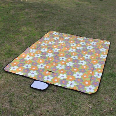 Picnic mat moisture-proof mat portable outdoor reinforced picnic cloth spring outing picnic beach field lawn mat1.5*1.8m: A