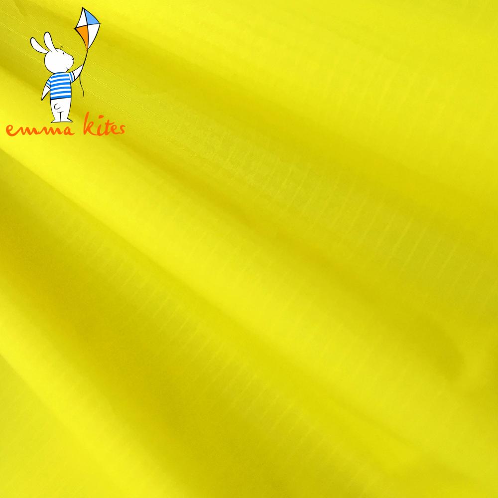 Geel 40D Ripstop Nylon Vlieger Stof Pu Coating Lichtgewicht Waterafstotend Doek Voor Bag Kite Vlag Banner