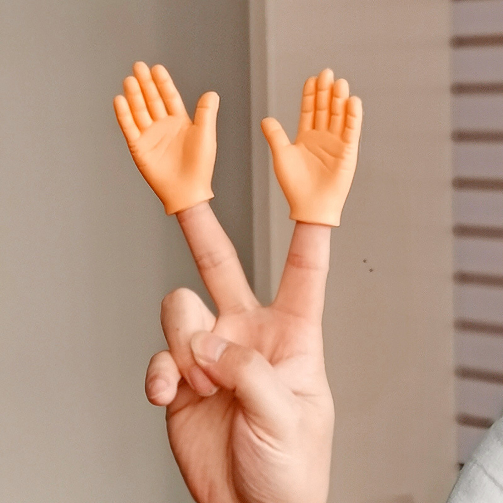 Gags Vinger Marionet Grappige Mini Links & Rechts Vinger Hand Voor Game Mini Vinger Handen Tiny Links Rechterhand voor Game