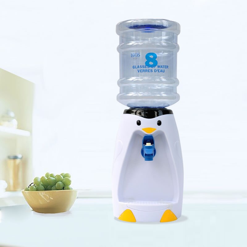 Distributeur d'eau QueenTime forme pingouin Mini distributeur de boissons avec réservoir d'eau pour distributeur d'eau à la maison pour le bureau de l'école pas de chaleur