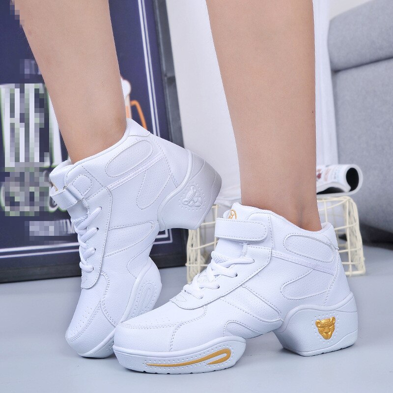Buty do tańca kobieta panie nowoczesny miękka podeszwa Jazz trampki skórzane oddychające lekkie kobiece taniec Fitness Sport
