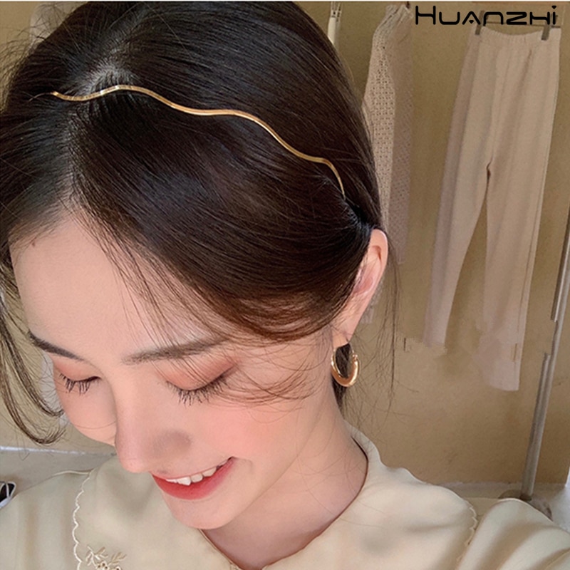 HUANZHI Neue Koreanische Welle Feine Gold Metall Glänzend Minimalistischen Stirnbänder für Frauen Mädchen Haarnadel Haar Zubehör Kopfschmuck